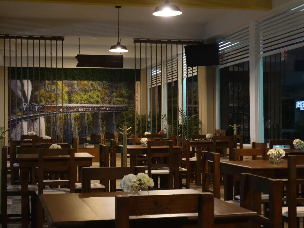 Hotel Las Vias Fortin de las Flores Екстер'єр фото